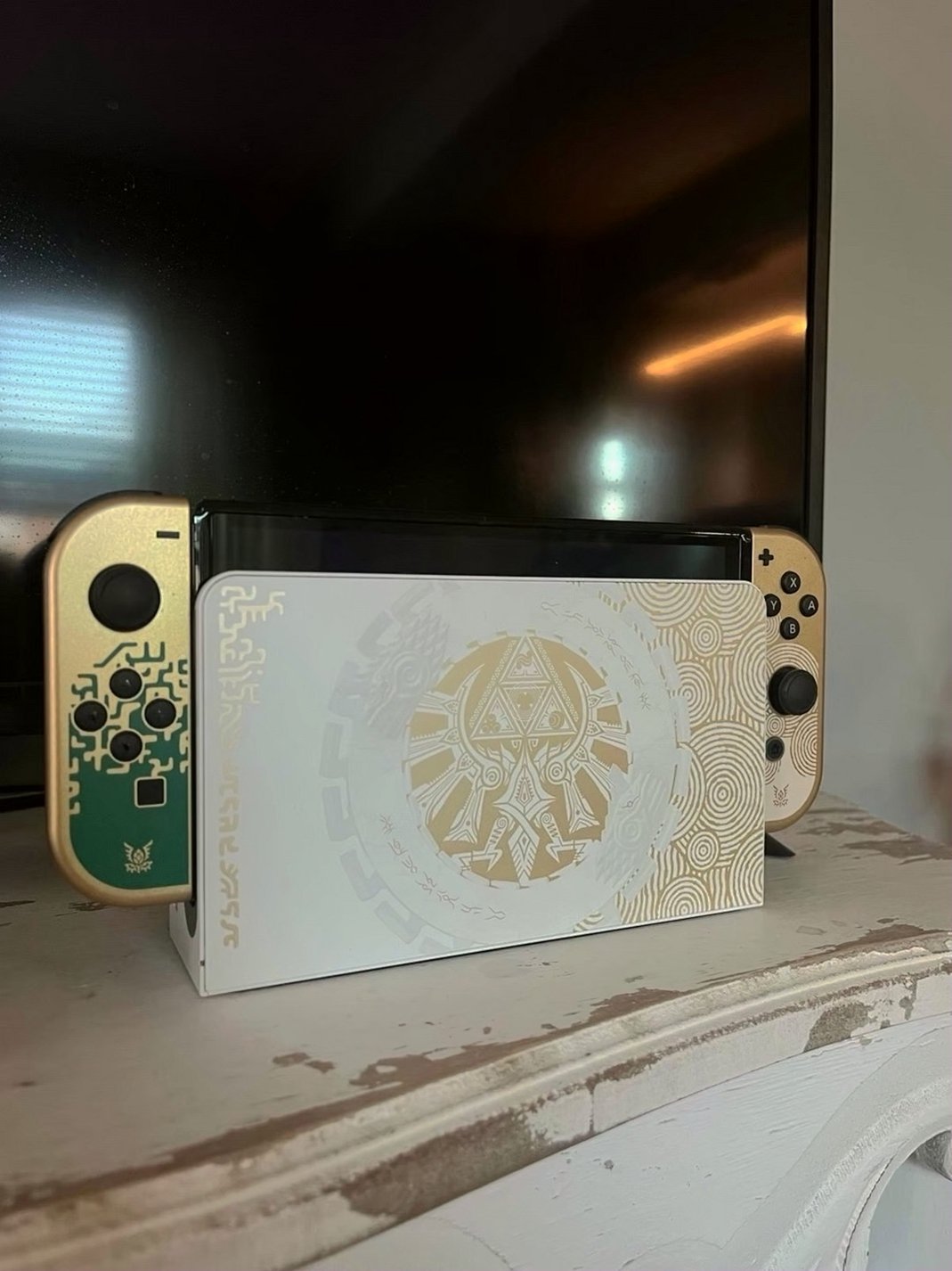 Nintendo Switch Legend Of Zelda OLED Console 64GB Black - Used
