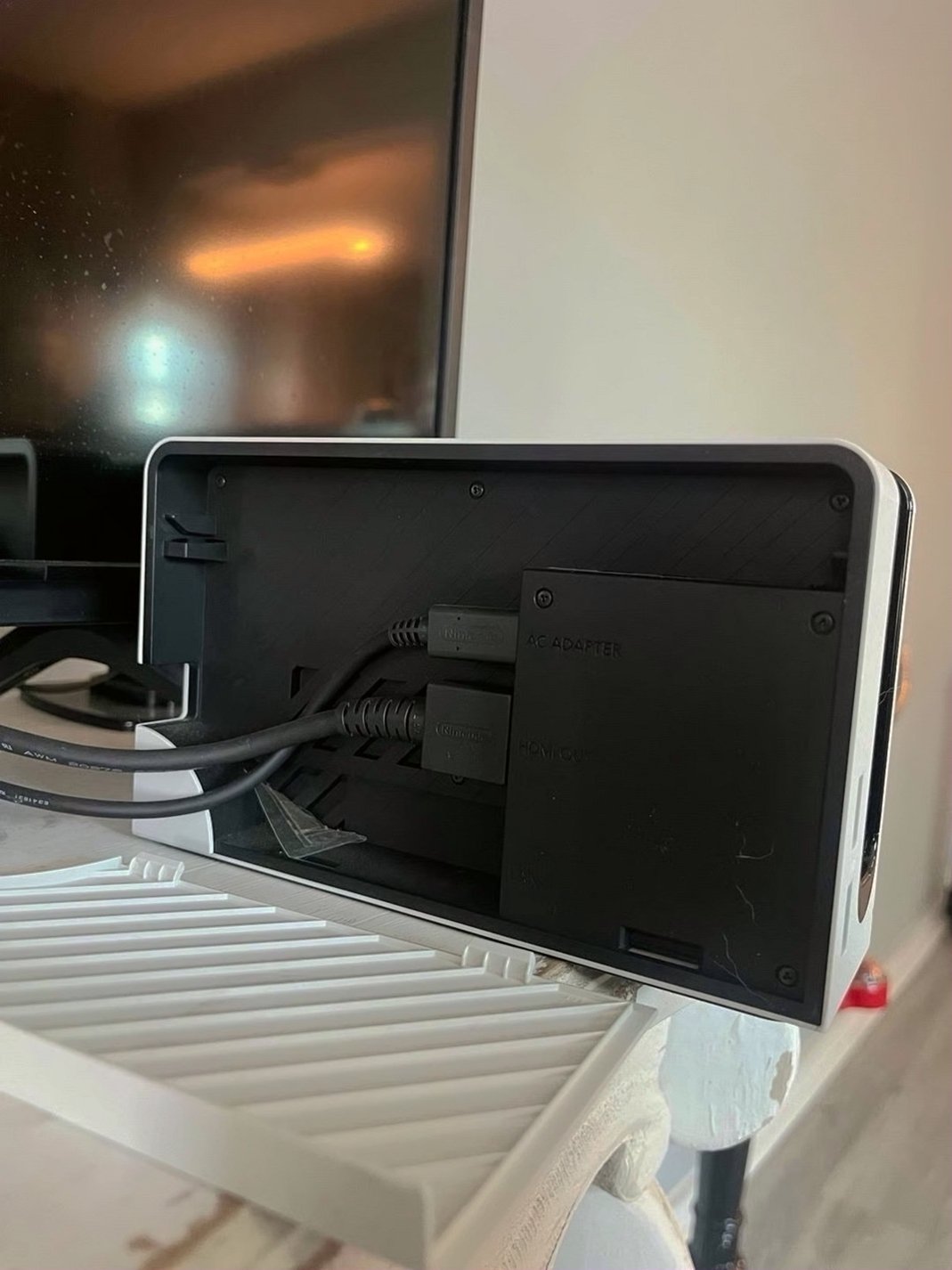 Nintendo Switch Legend Of Zelda OLED Console 64GB Black - Used image 4