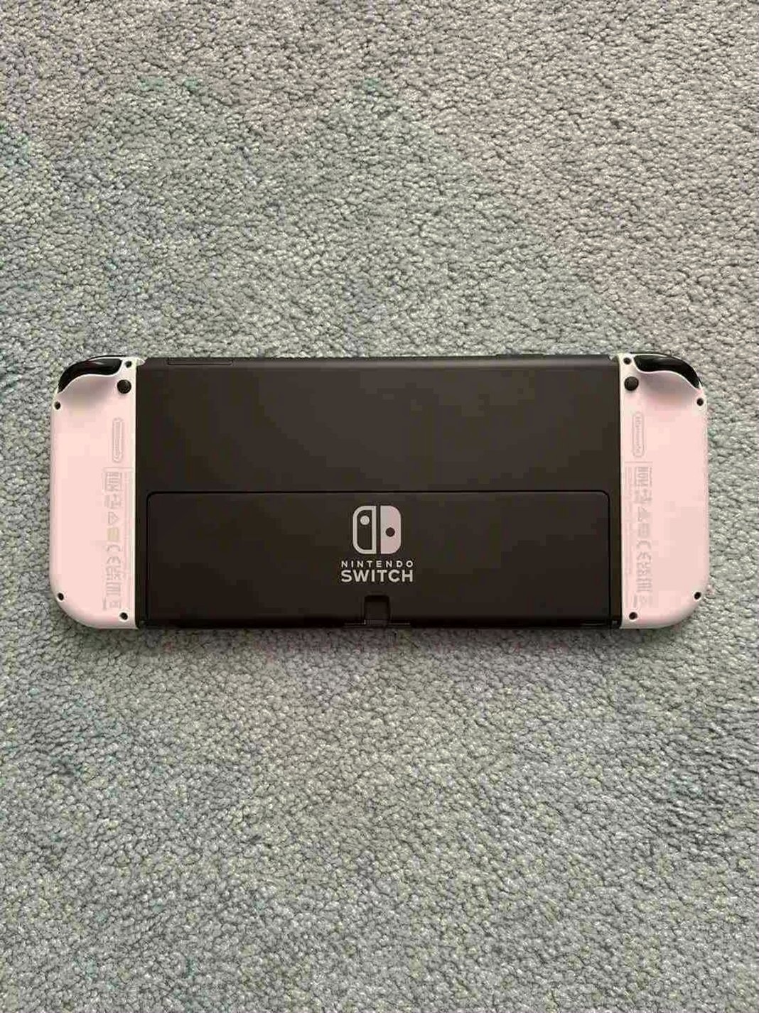 Nintendo Switch OLED Model White Joy-Con Used image 3