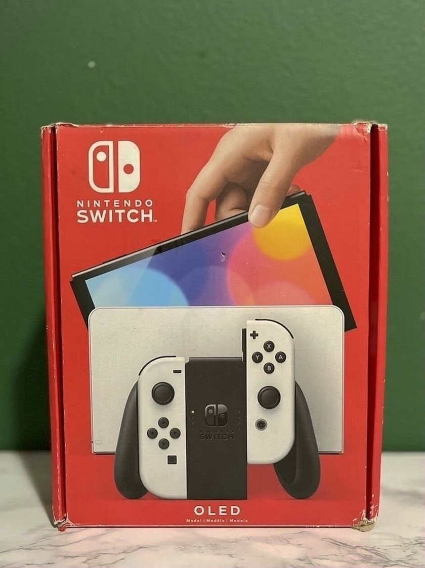 Nintendo Switch OLED 64GB White Joy-Con with 256GB SDXC Card - Used