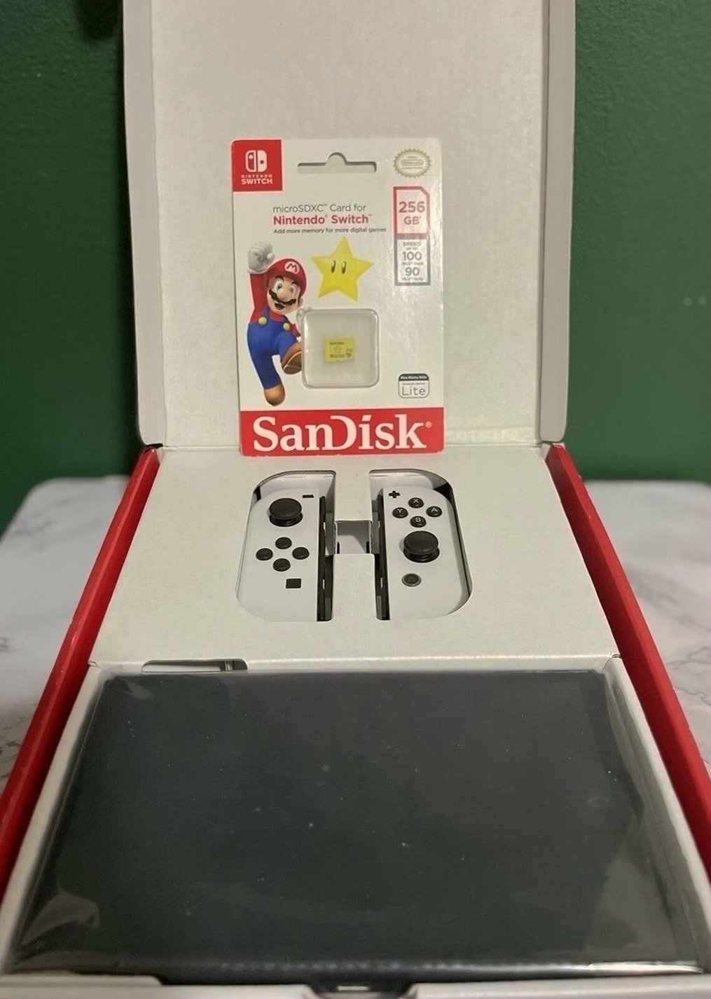 Nintendo Switch OLED 64GB White Joy-Con with 256GB SDXC Card - Used image 2