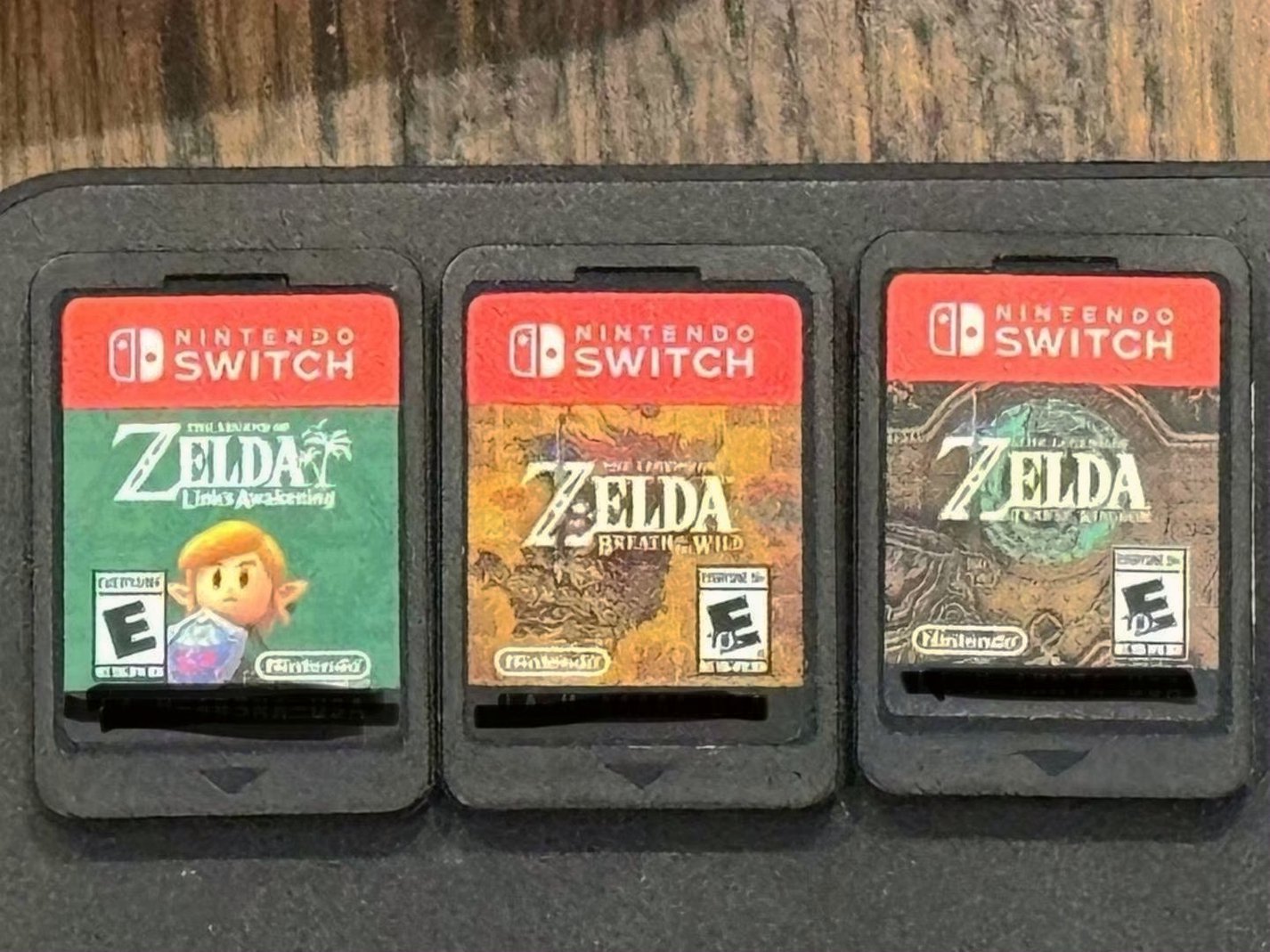 Nintendo Switch OLED Set 2M81 Used - Unlocked image 2