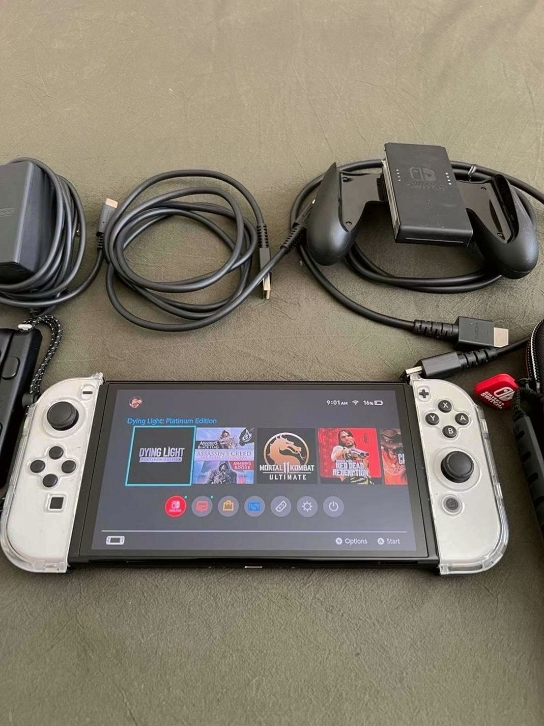 Nintendo Switch OLED 128GB Unlocked - Used image 2