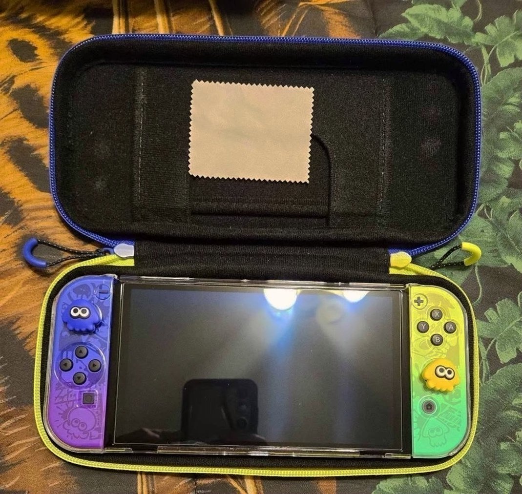 Nintendo Switch OLED Splatoon 3 Special Edition Unlocked - Used