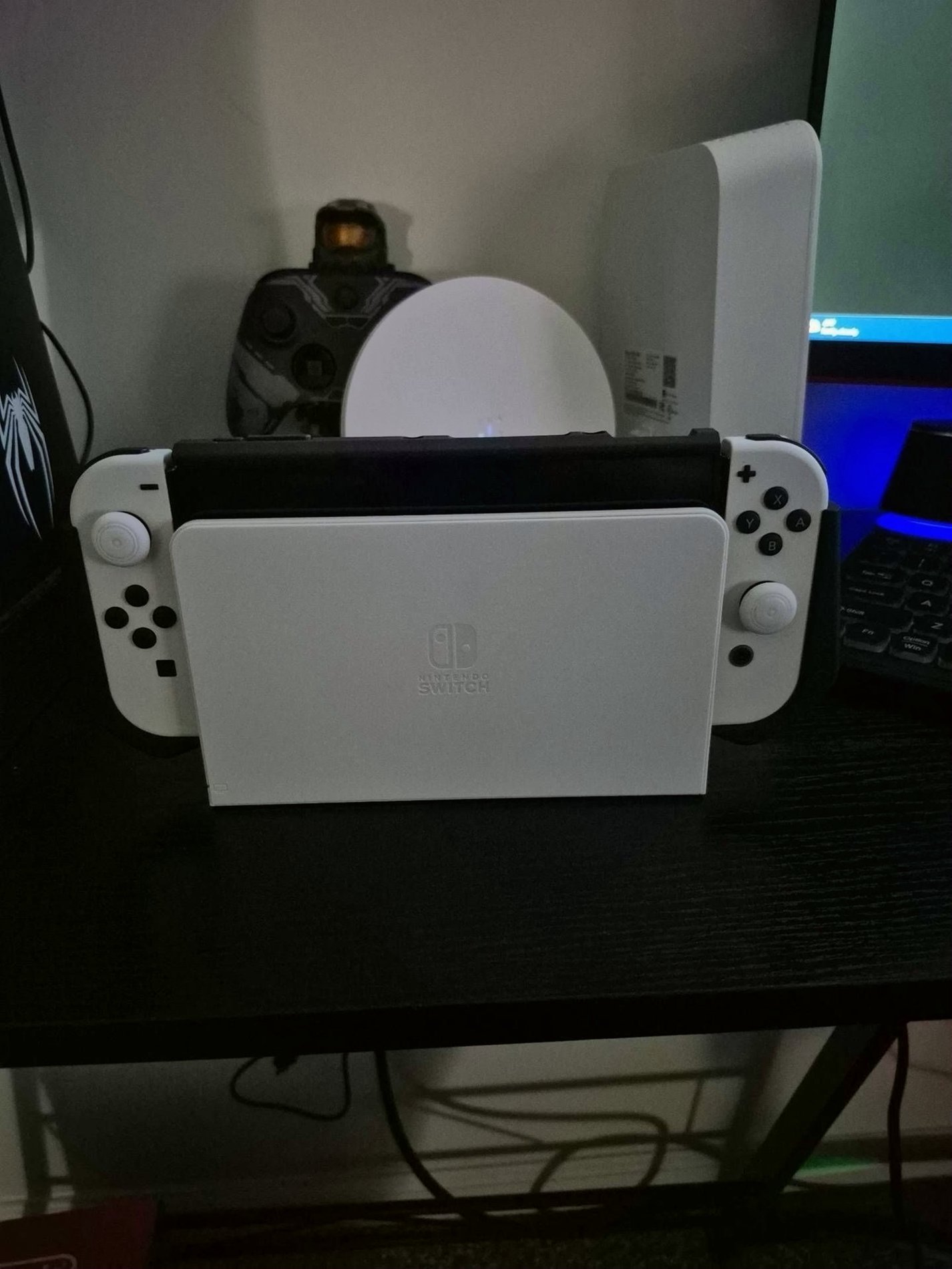 Nintendo Switch OLED Model 5F73 Used image 2