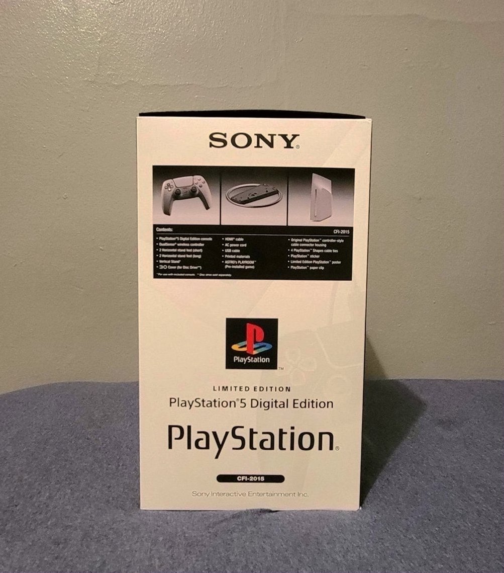 Sony PlayStation 5 30th Anniversary Limited Edition - Used image 2