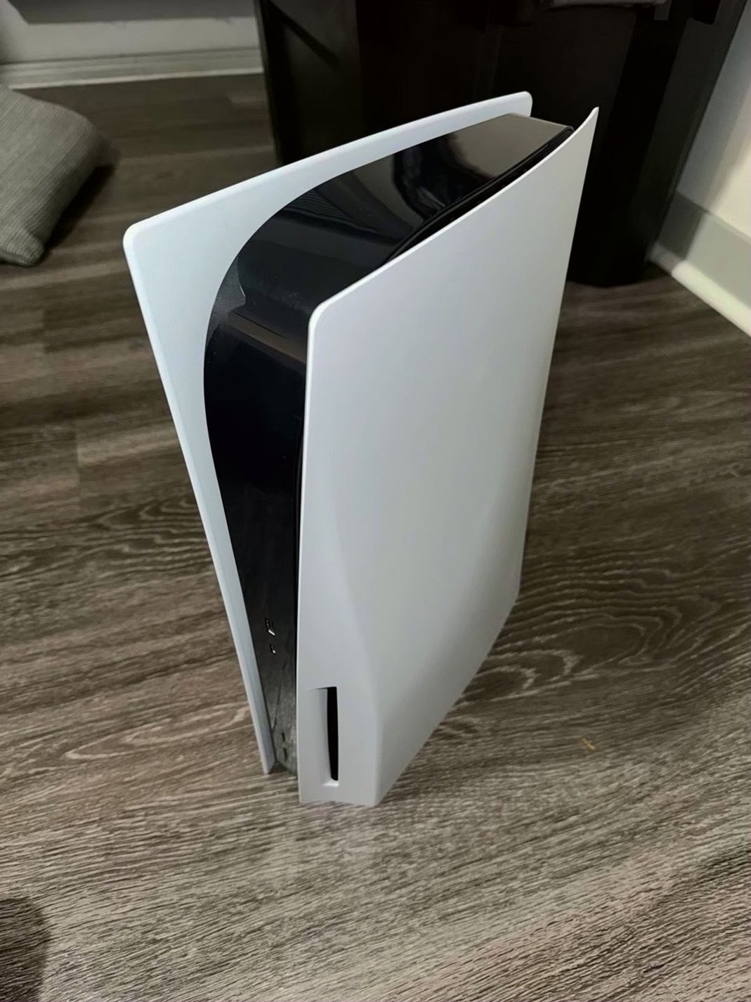Sony PlayStation 5 Disc Edition with Games and Controller - Used image 5
