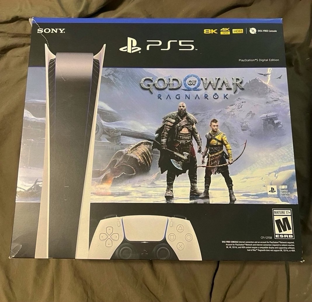 Sony PlayStation 5 Digital Edition - Used