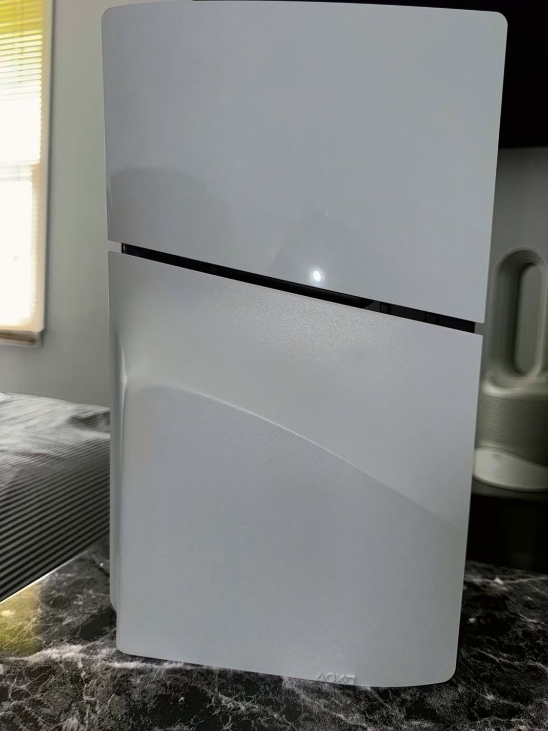Sony PlayStation 5 Slim 1TB White - Used image 3