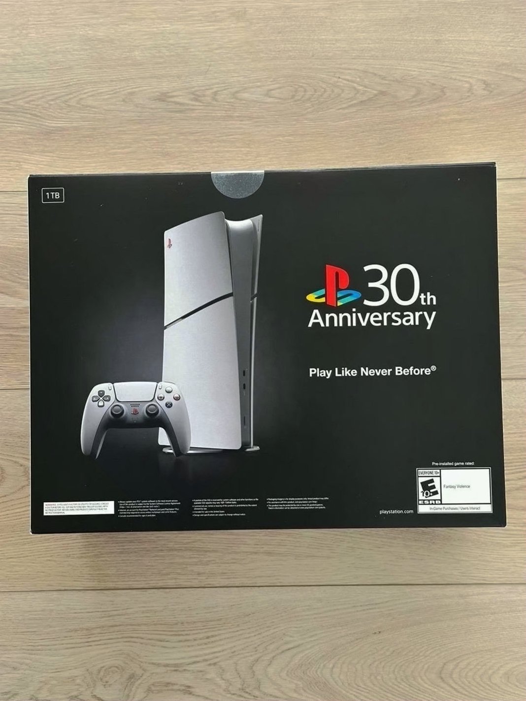Sony PlayStation 5 Slim 30th Anniversary Special Edition 1TB Black - Used image 3