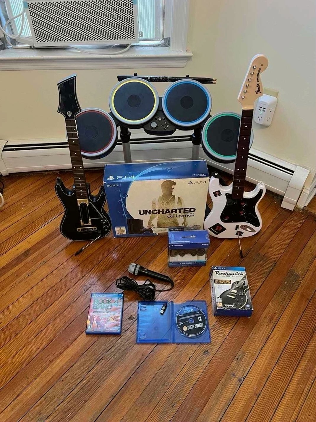 Rock Band 4 Bundle PS4 Wireless Fender Guitar Drums Mic Console - Used image 2
