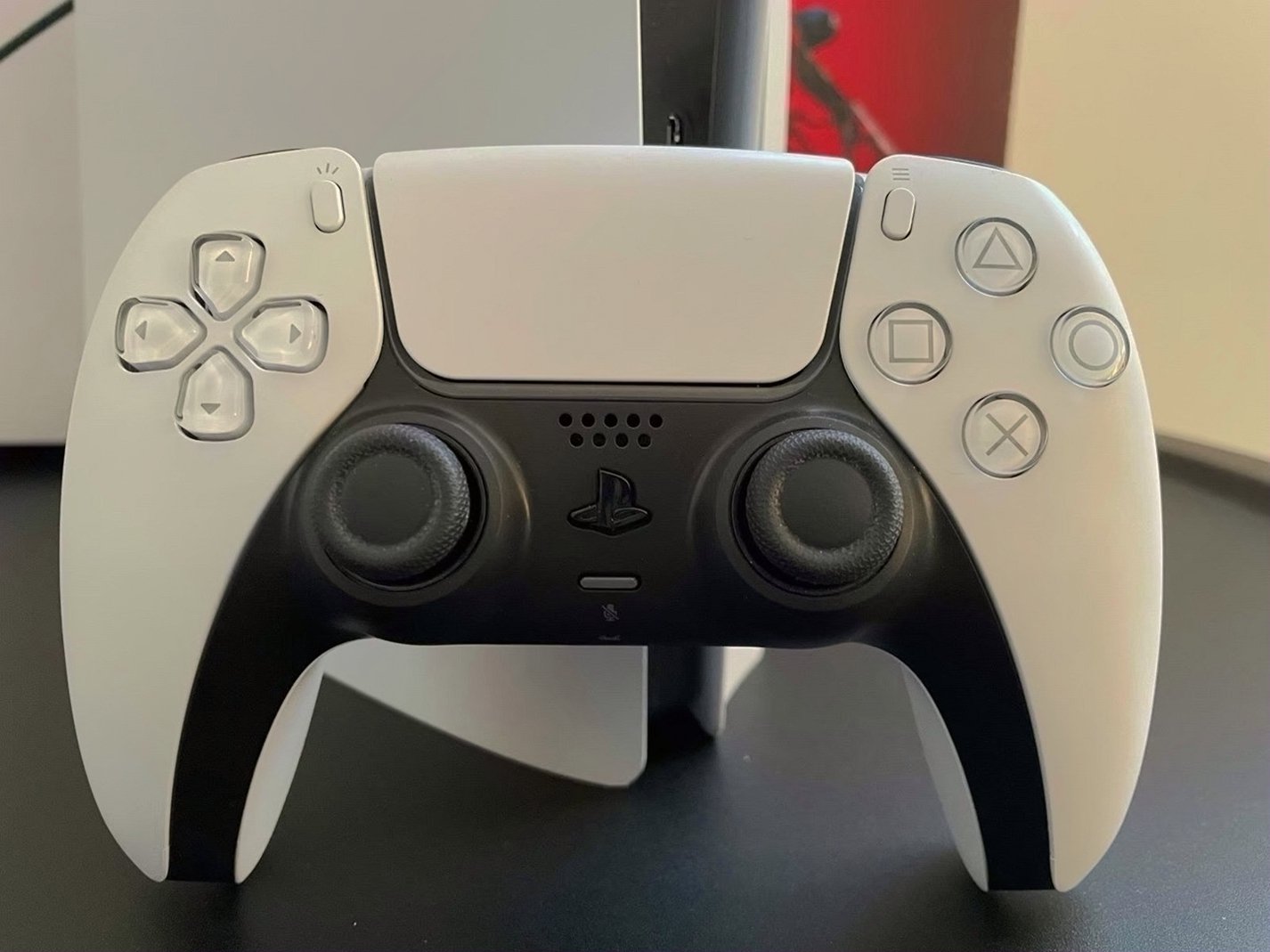 Sony PlayStation 5 Slim 1TB White Used image 2