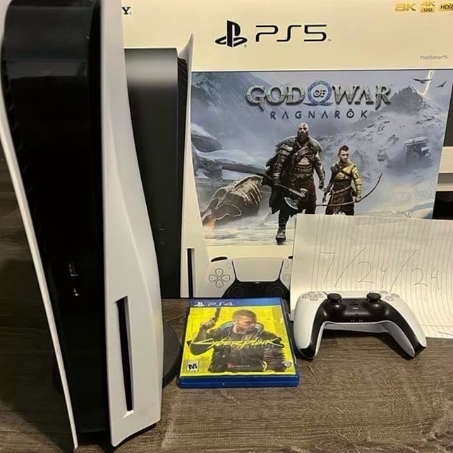 Sony PlayStation 5 Disc Console with Cyberpunk 2077 - Used