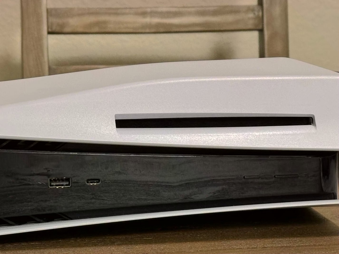Sony PlayStation 5 Disc Edition 825GB White Used image 5