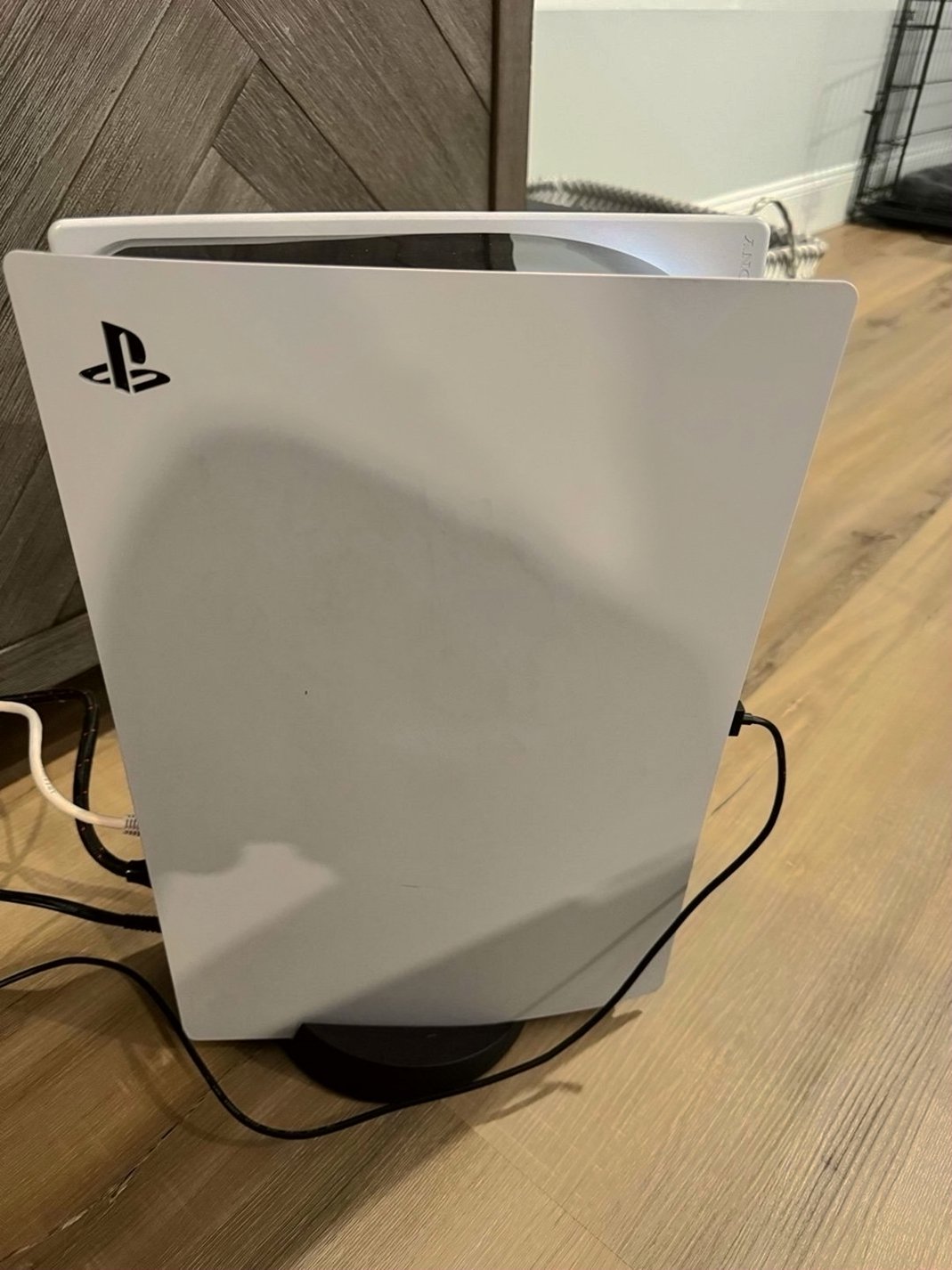 Sony PlayStation 5 Disc Edition 2TB SSD Used image 2