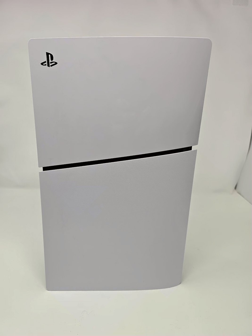 Sony PlayStation 5 Console 1TB Spider-Man 2 Bundle Used image 3