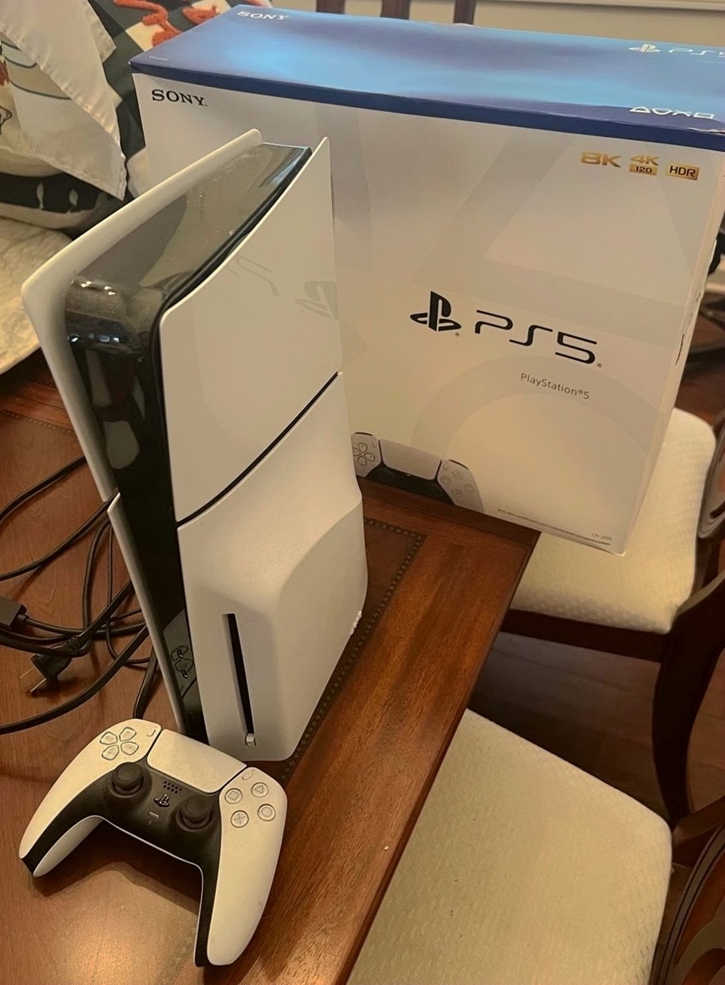 Sony PlayStation 5 Slim Console Disc Edition White - Used image 2