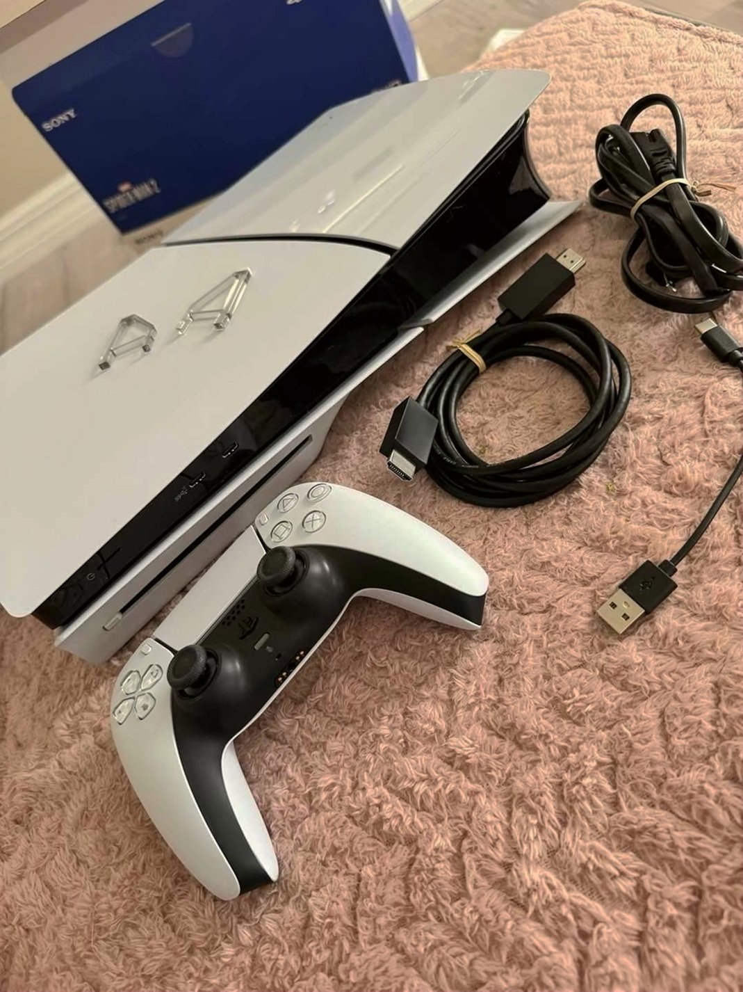Sony PlayStation 5 Slim Disc 825GB White - Used image 2