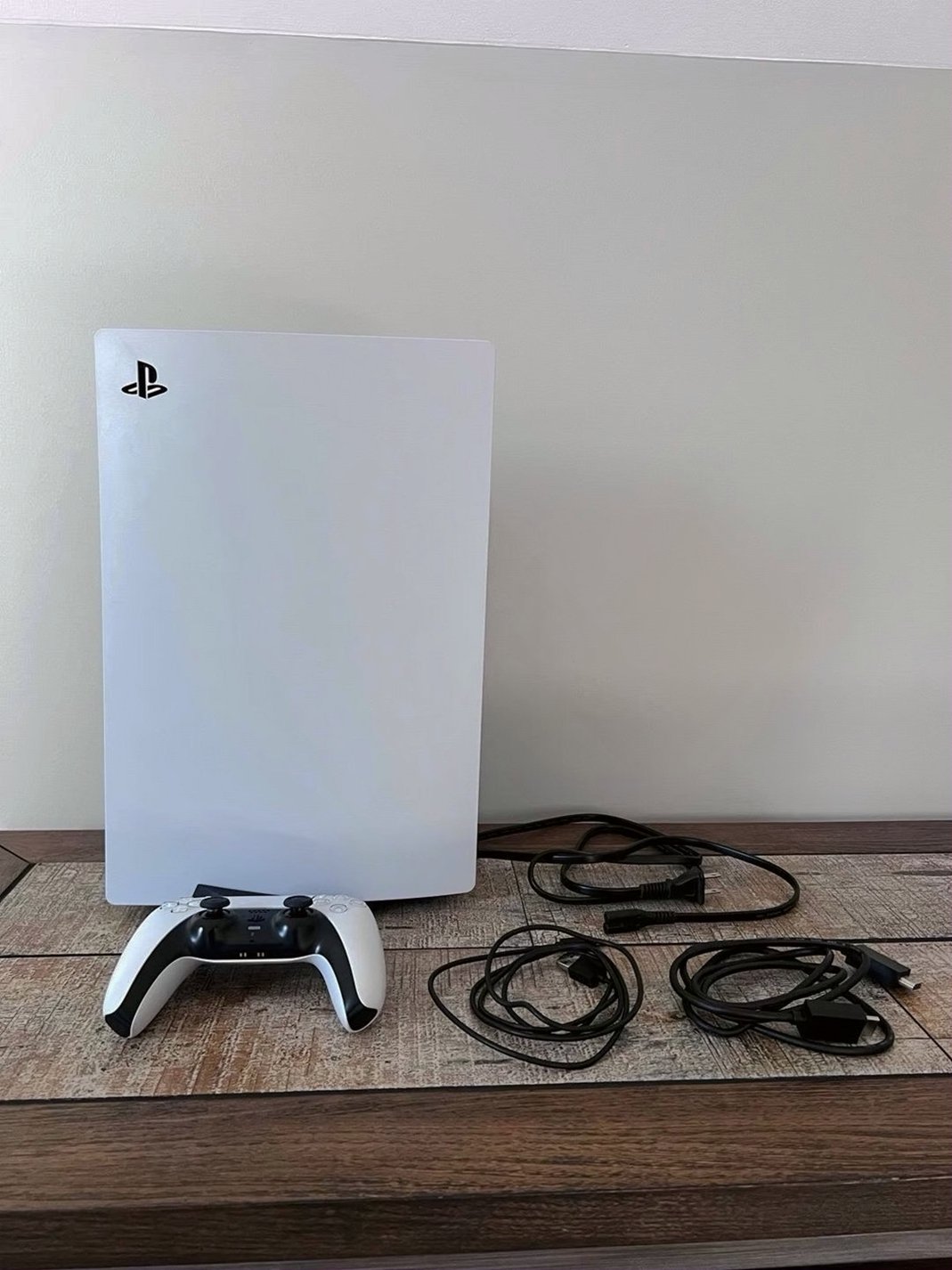 Sony PlayStation 5 Disk Edition Console Used image 3