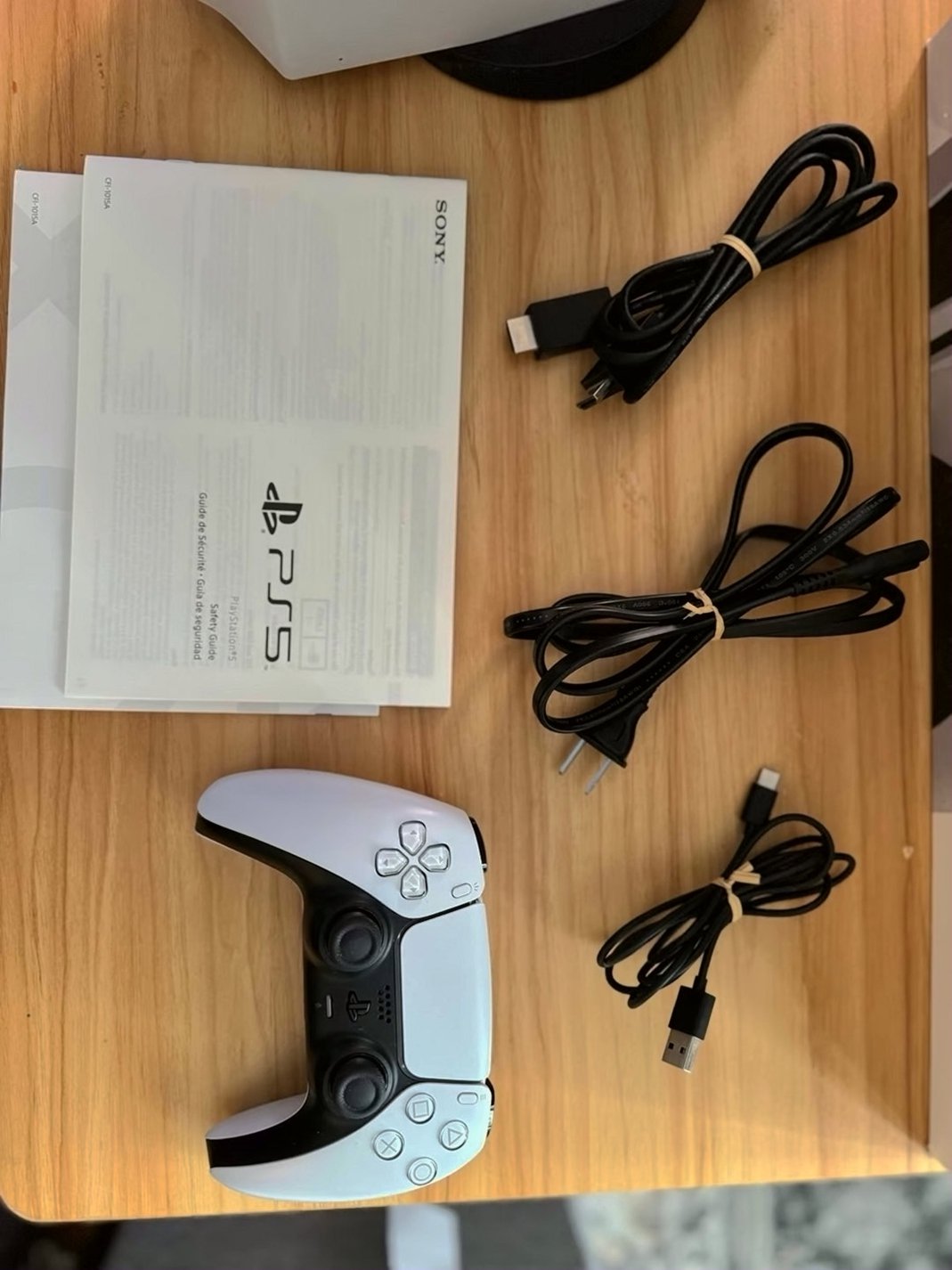 Sony PlayStation 5 Console 825GB plus 1TB NVME SSD - Used image 4