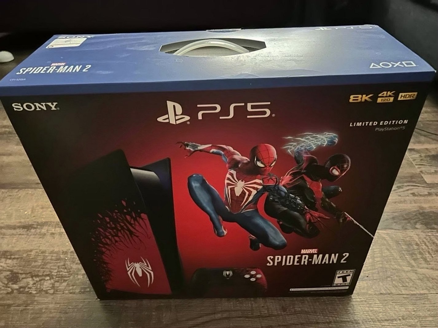 Sony PlayStation 5 Limited Edition Spider-Man 2 825GB - New