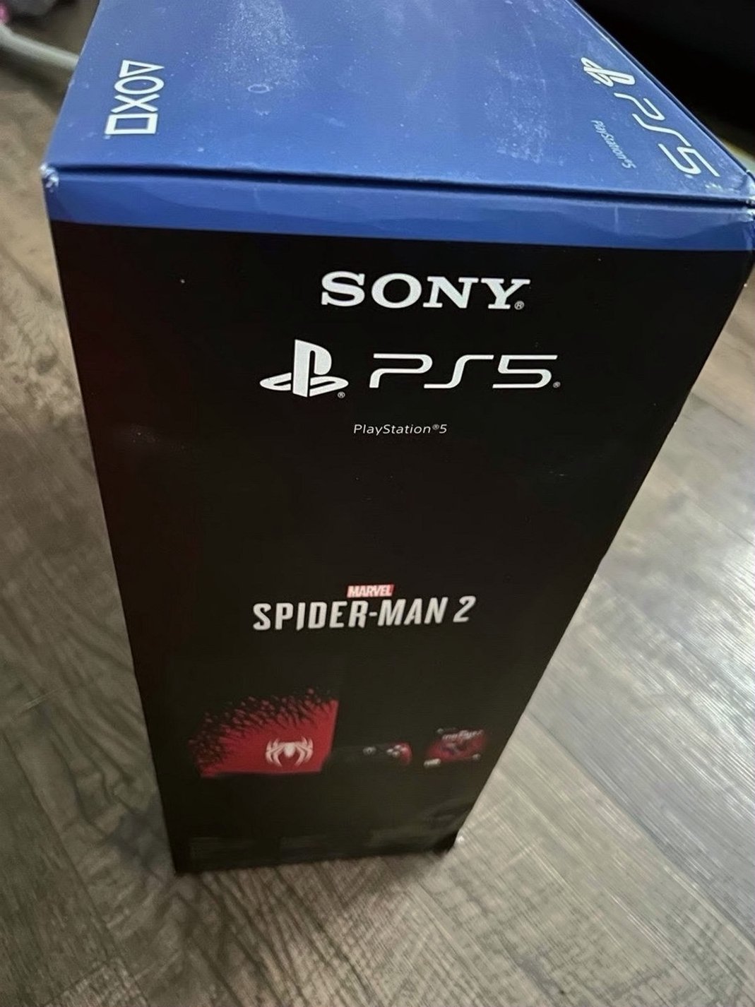 Sony PlayStation 5 Limited Edition Spider-Man 2 825GB - New image 3