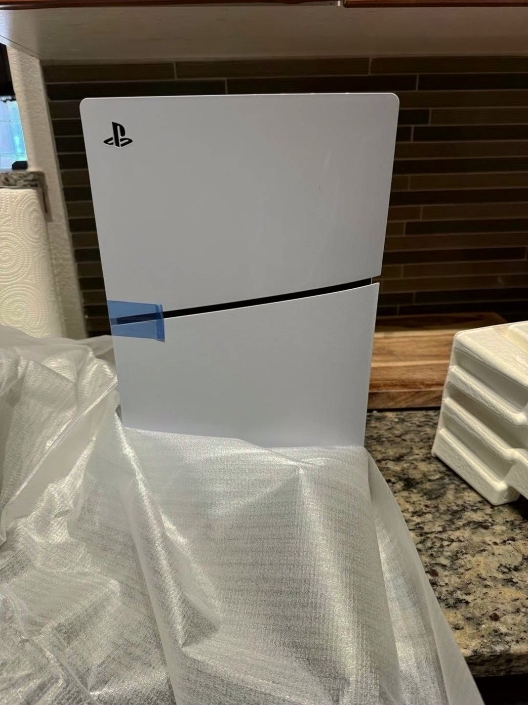 Sony PlayStation 5 Slim Digital Edition 1TB White - Used image 4