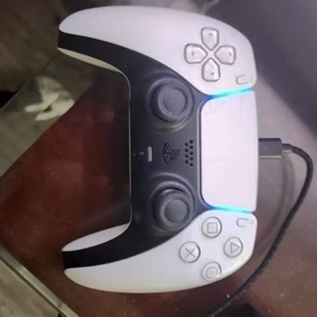 Sony PlayStation 5 Console 1TB White Used image 4
