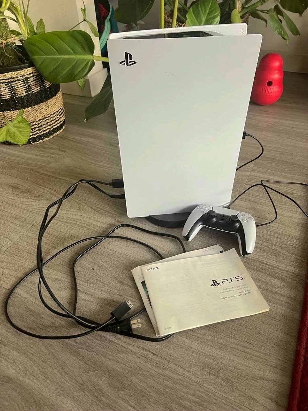 Sony PlayStation 5 Digital Edition White 2J15 - Used