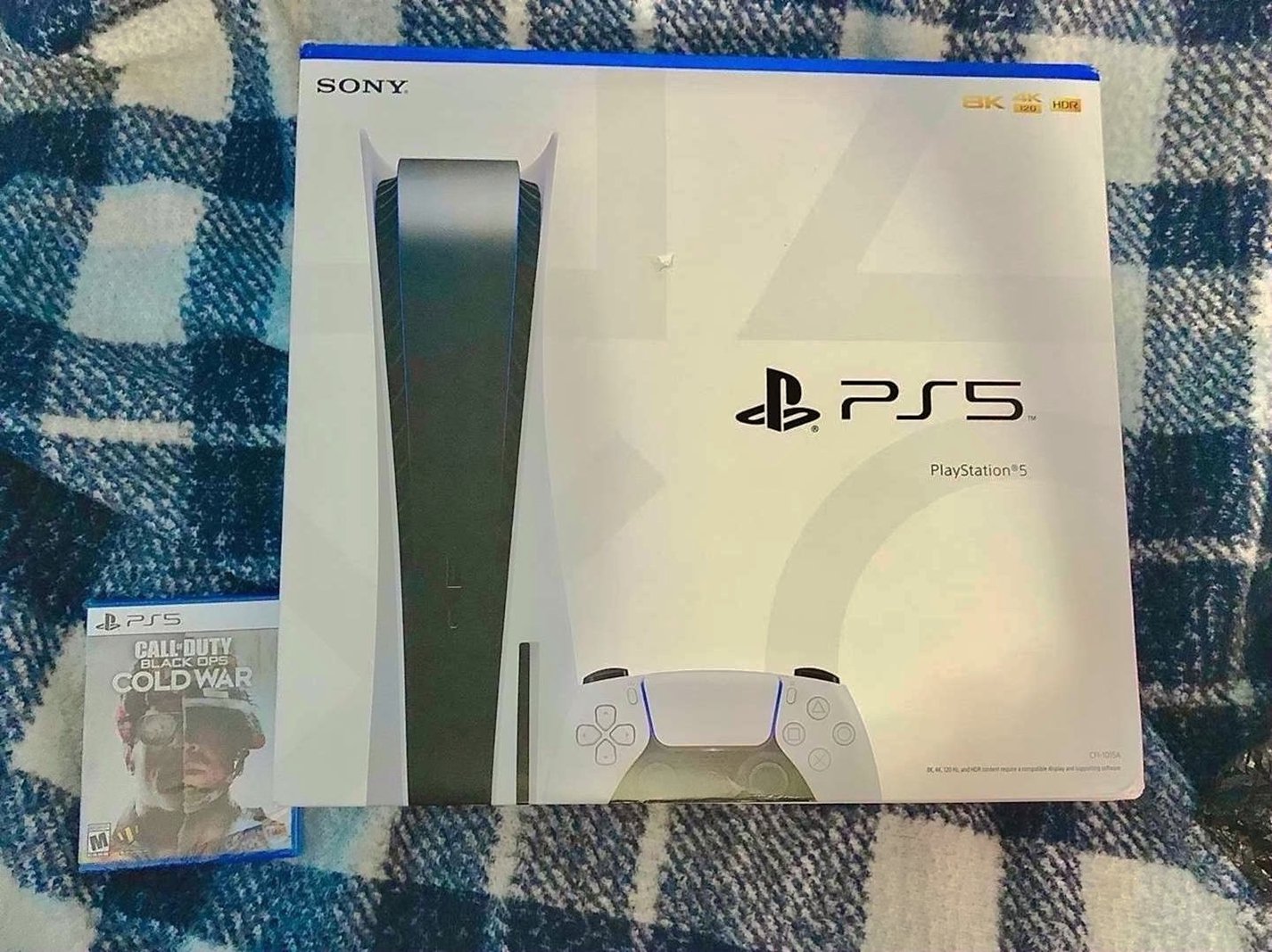 Sony PlayStation 5 825GB White Unlocked - Used