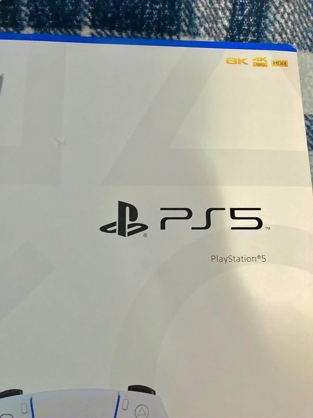 Sony PlayStation 5 825GB White Unlocked - Used image 2