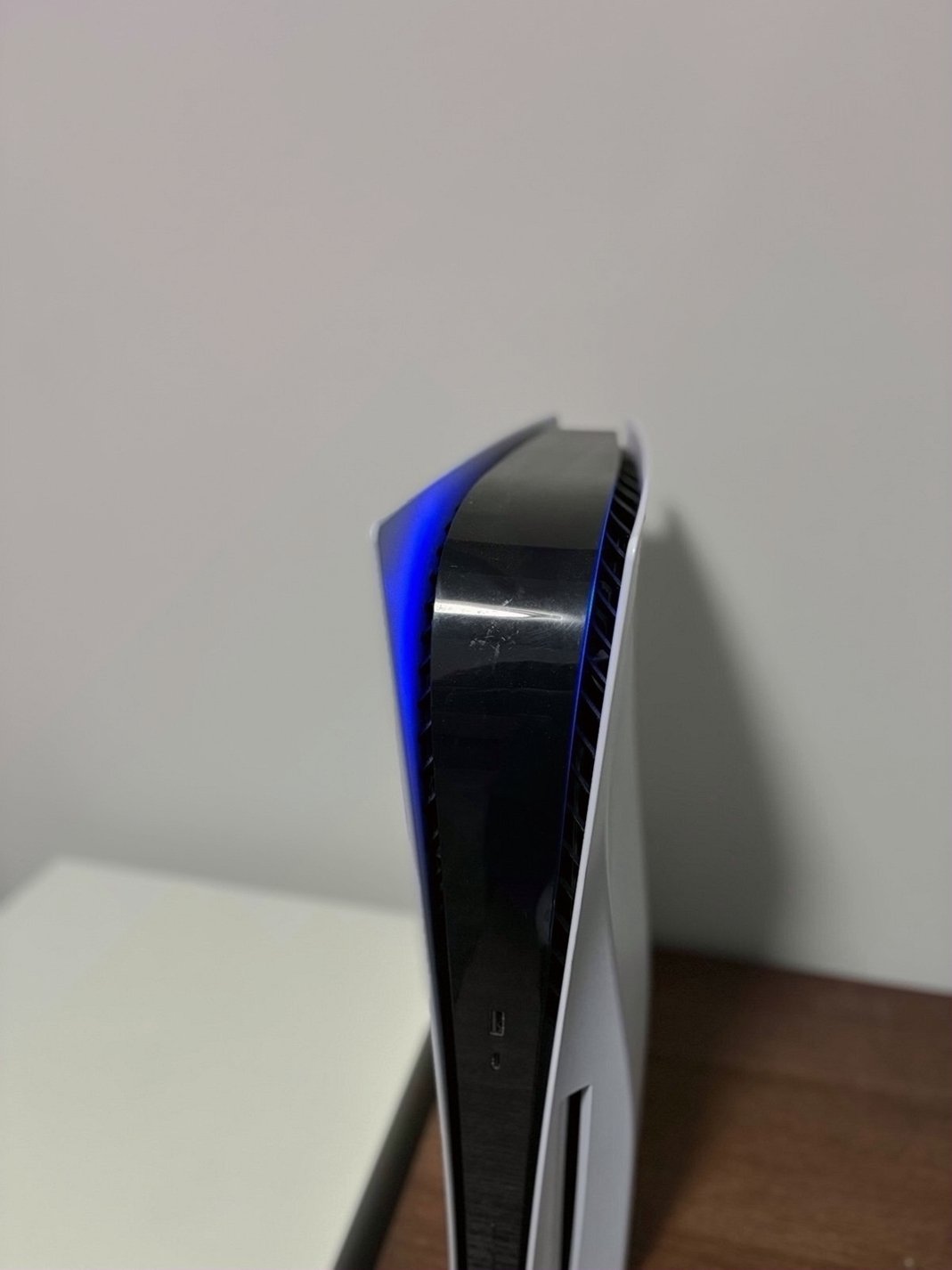 Sony PlayStation 5 6X96 Used - Unlocked image 2