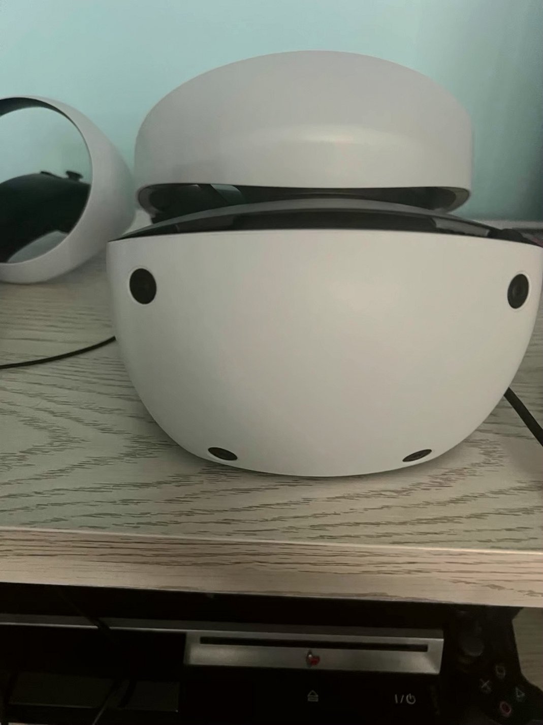 Sony PlayStation VR2 7K97 - Used image 2