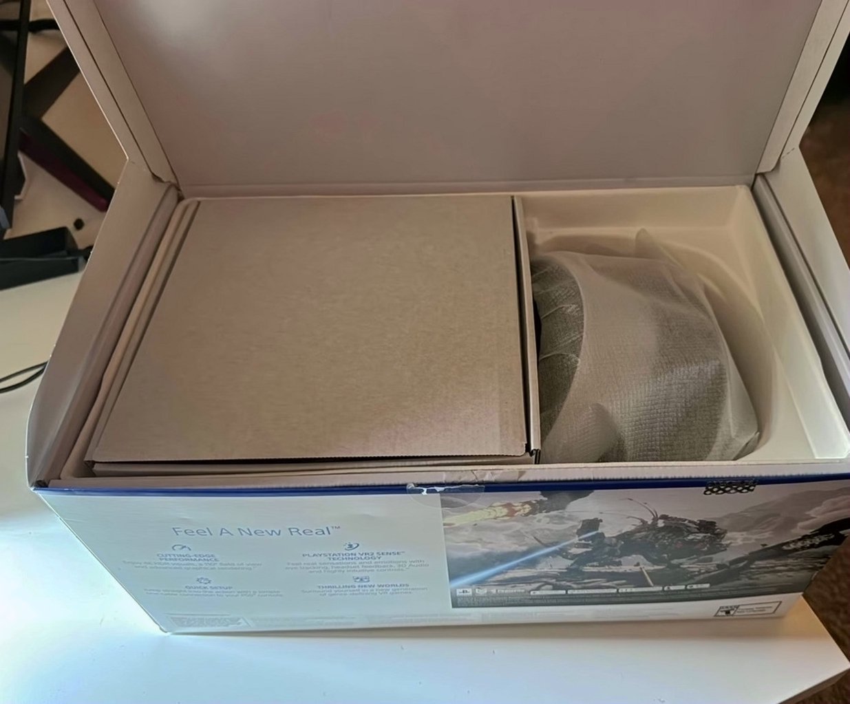 Sony PlayStation PSVR2 2H63 Call of the Mountain Bundle - Used image 5