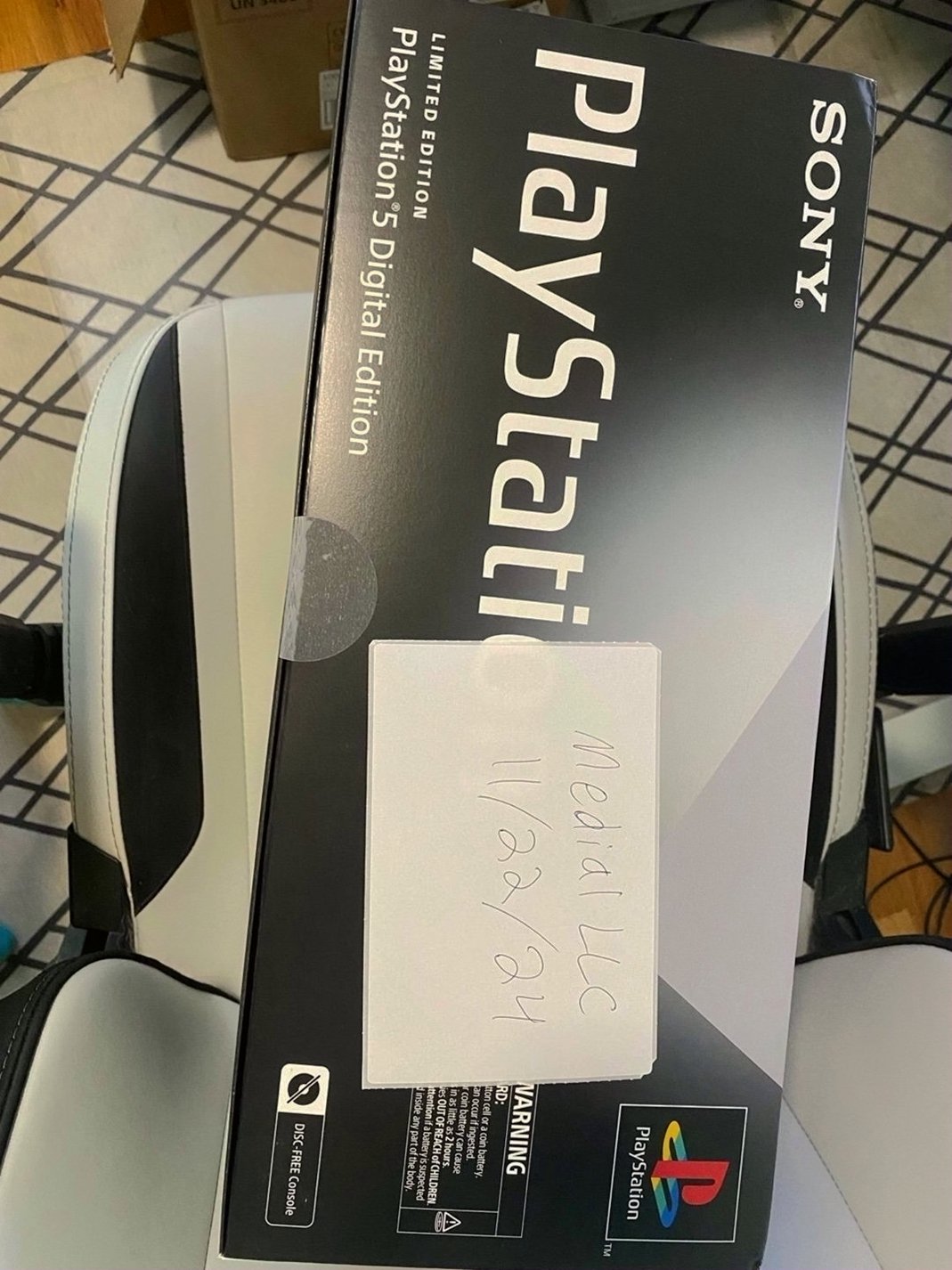 Sony PlayStation 5 Digital Edition 30th Anniversary - Used image 2