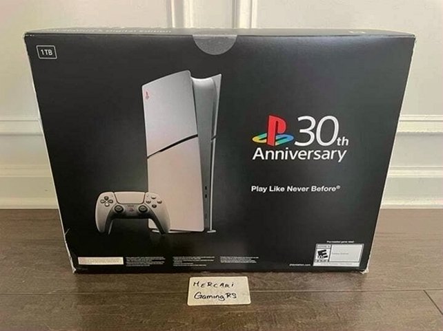 Sony PlayStation 5 Digital Edition 1TB Legacy Color Unlocked - Used