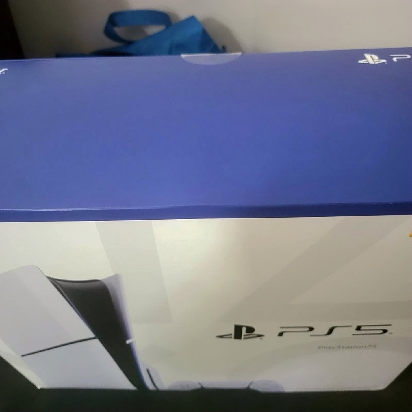 Sony PlayStation 5 Slim 1TB White - Used image 4
