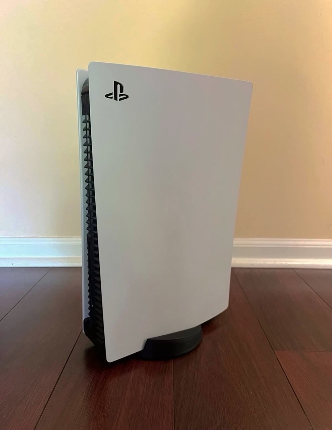 Sony PlayStation 5 Console Disc Edition 2H55 - Used image 5