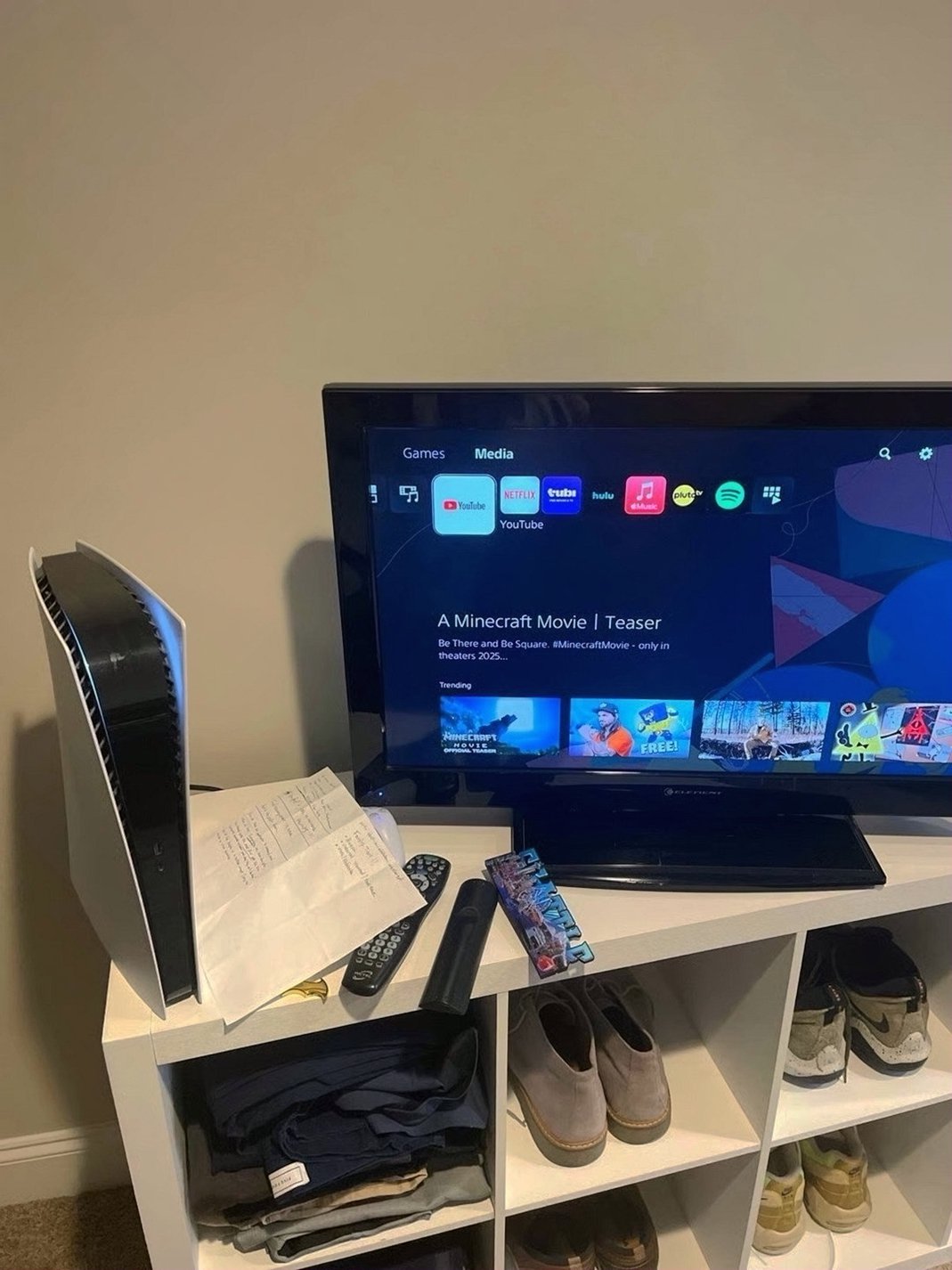 Sony PlayStation 5 Digital Edition 8Y25 Unlocked - Used image 2
