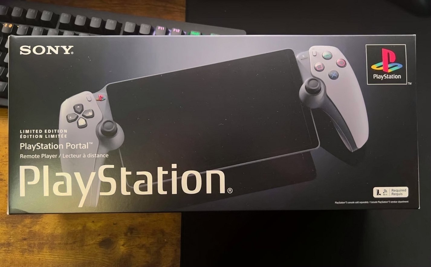 Sony PlayStation Portal 30th Anniversary 2Z27 Used