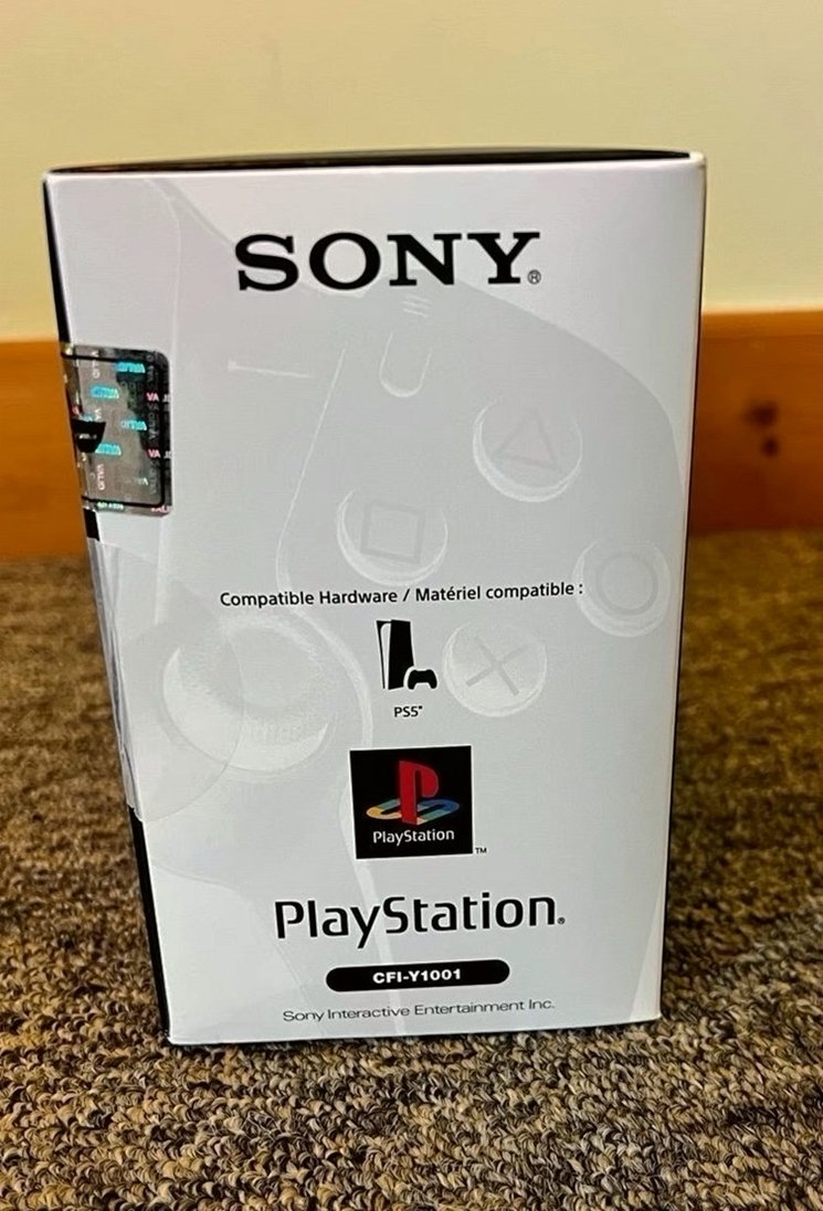 Sony PlayStation Portal 30th Anniversary Limited Edition 5B13 Used image 4