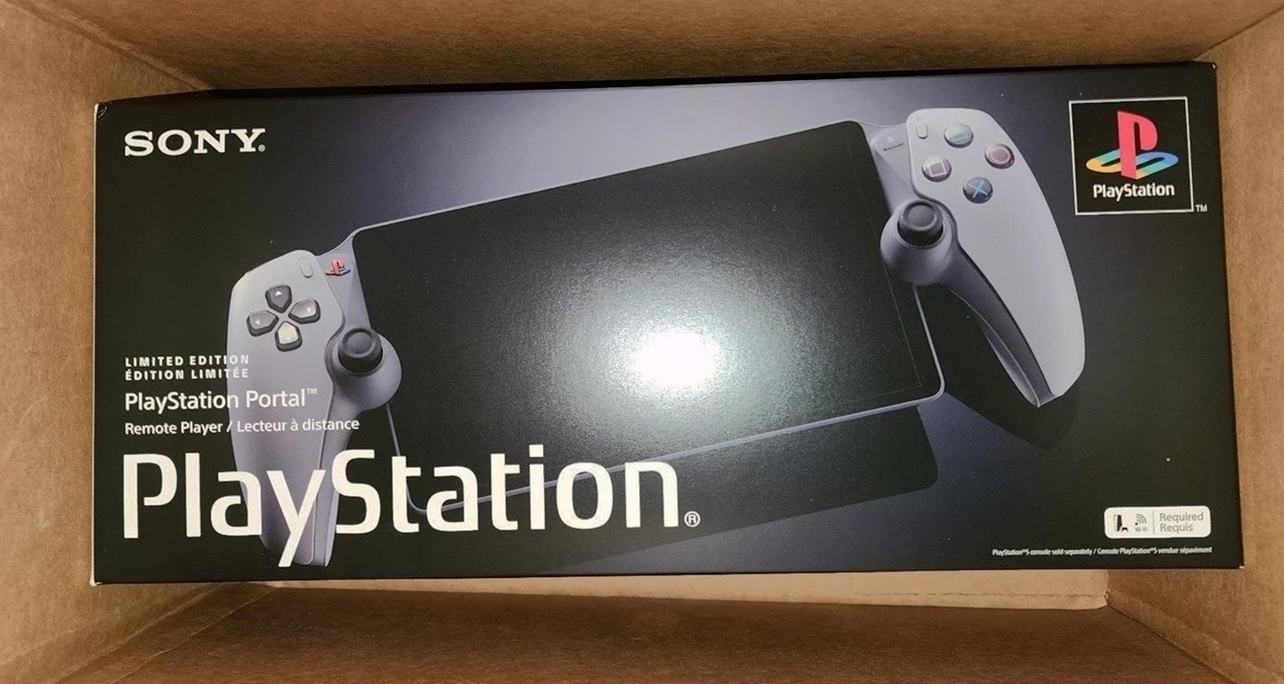 Sony PlayStation Portal™ Remote Player 30th Anniversary Limited Edition 2L89 - Used