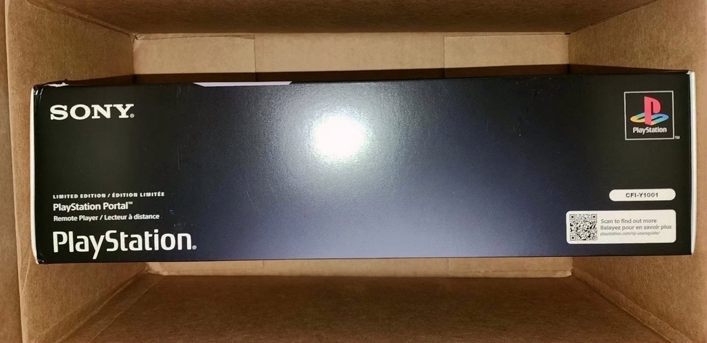 Sony PlayStation Portal™ Remote Player 30th Anniversary Limited Edition 2L89 - Used image 3