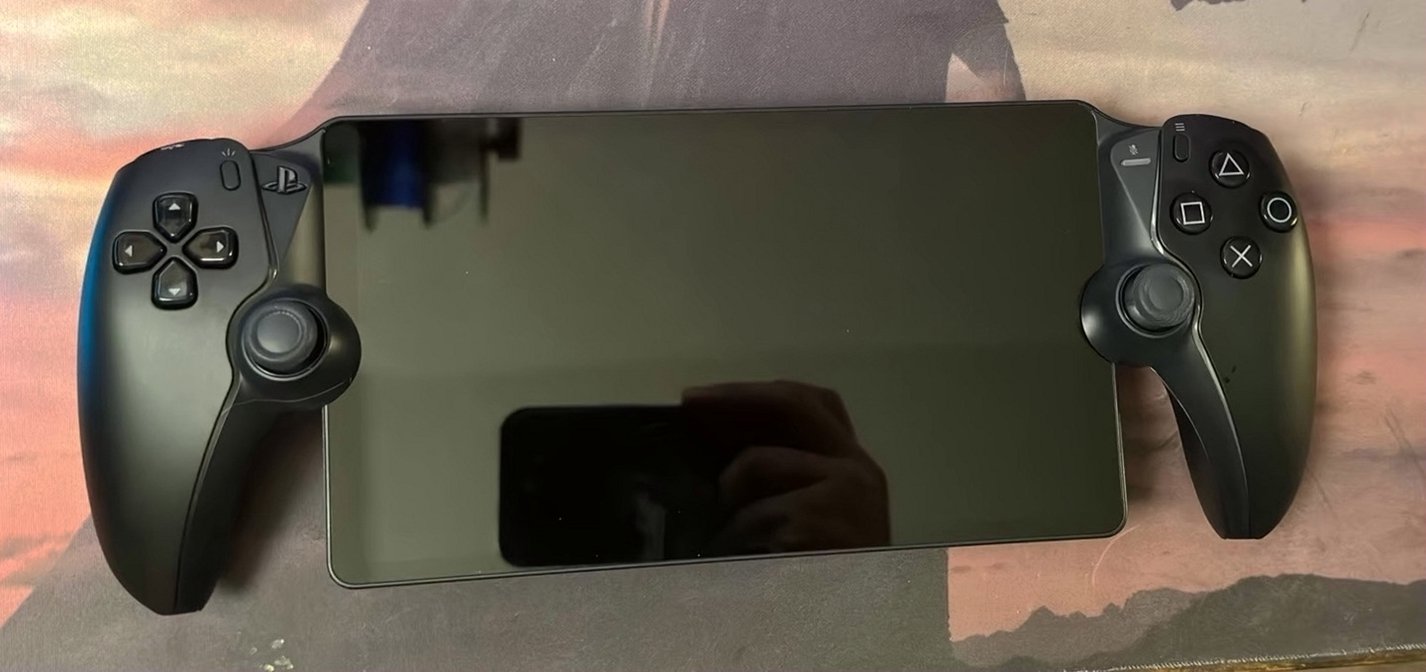 Sony PlayStation Portal 2S92 Black - Used image 4