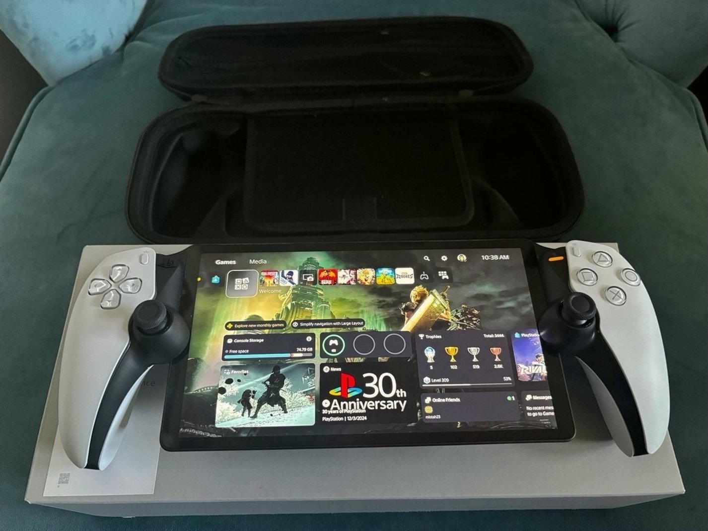 Sony PlayStation Portal 9Z93 Used image 2