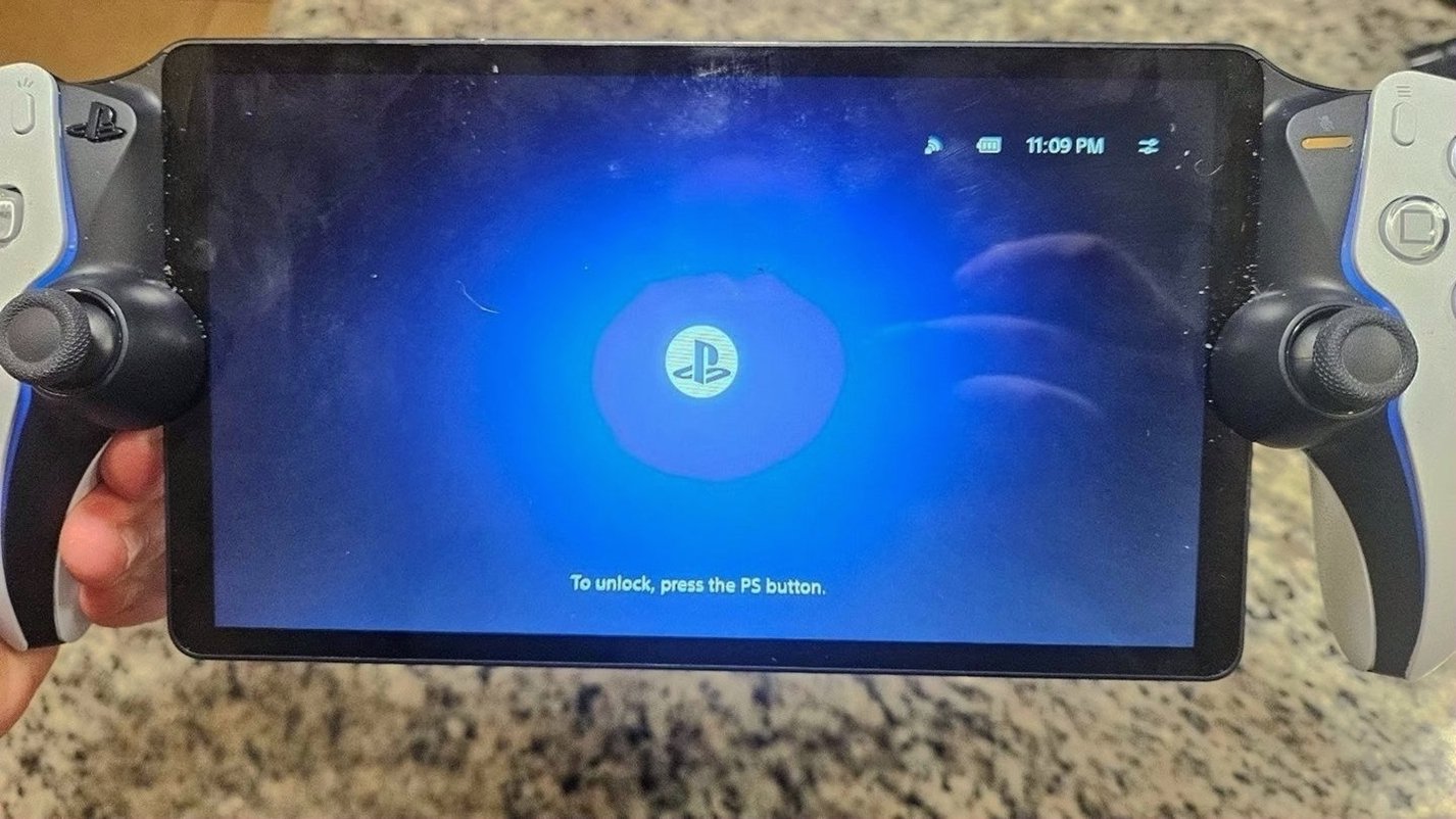 Sony PlayStation Portal - Used image 5