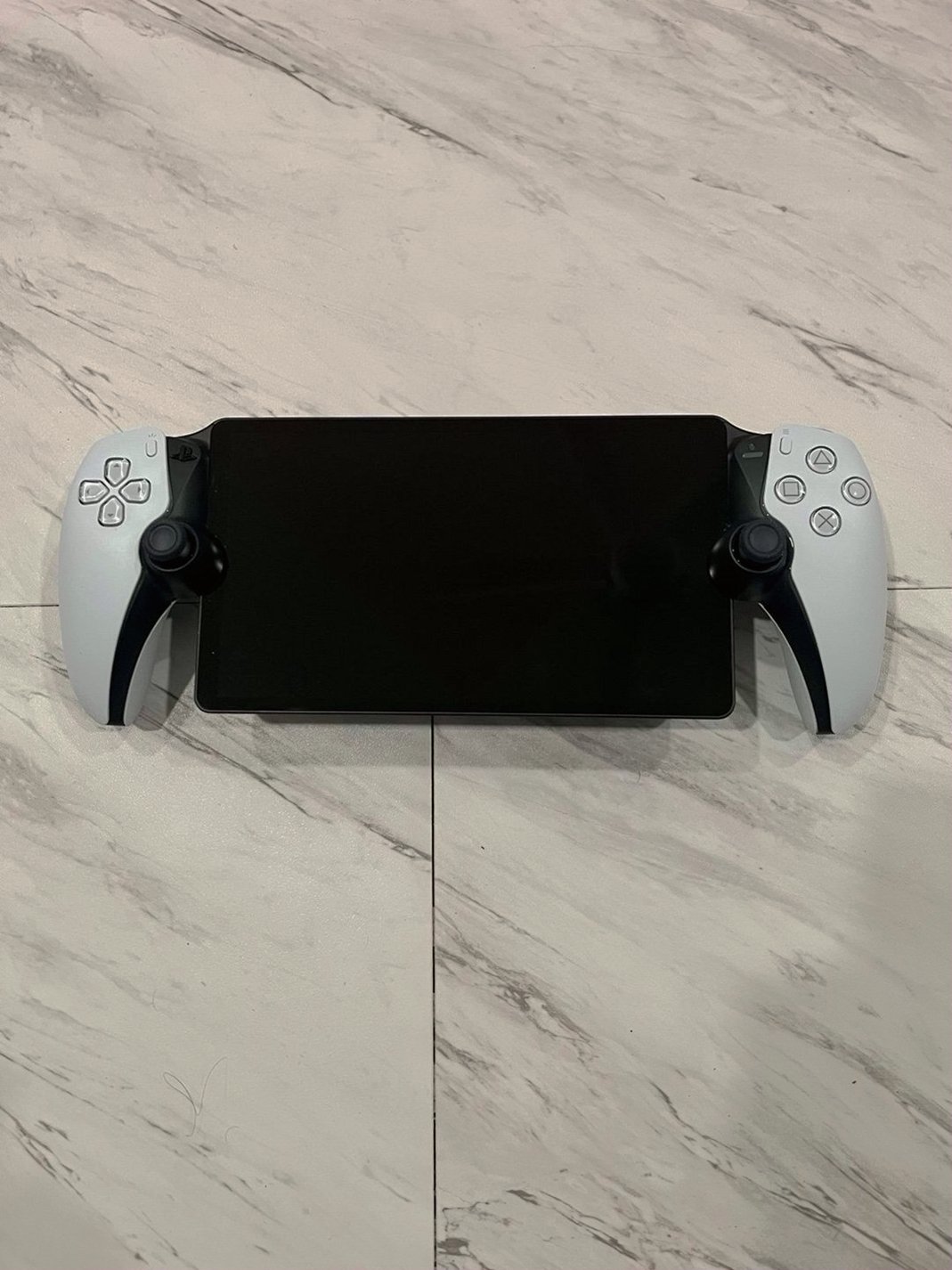 Sony PlayStation Portal BUNDLE 5B72 Used