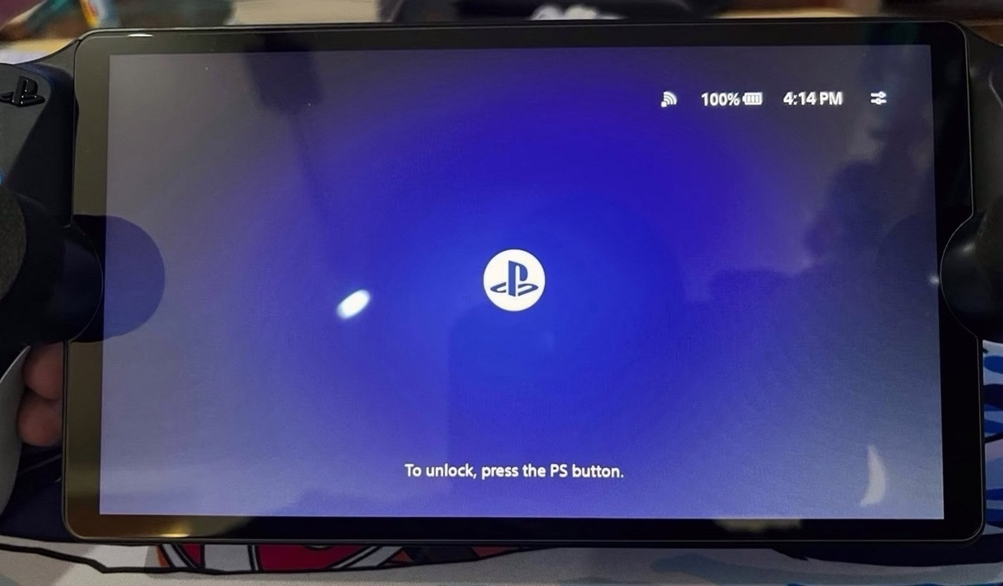 Sony PlayStation Portal 1O32 White - Used image 2