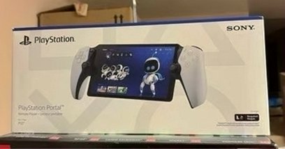 Sony PlayStation Portal 5V95 - Used image 4