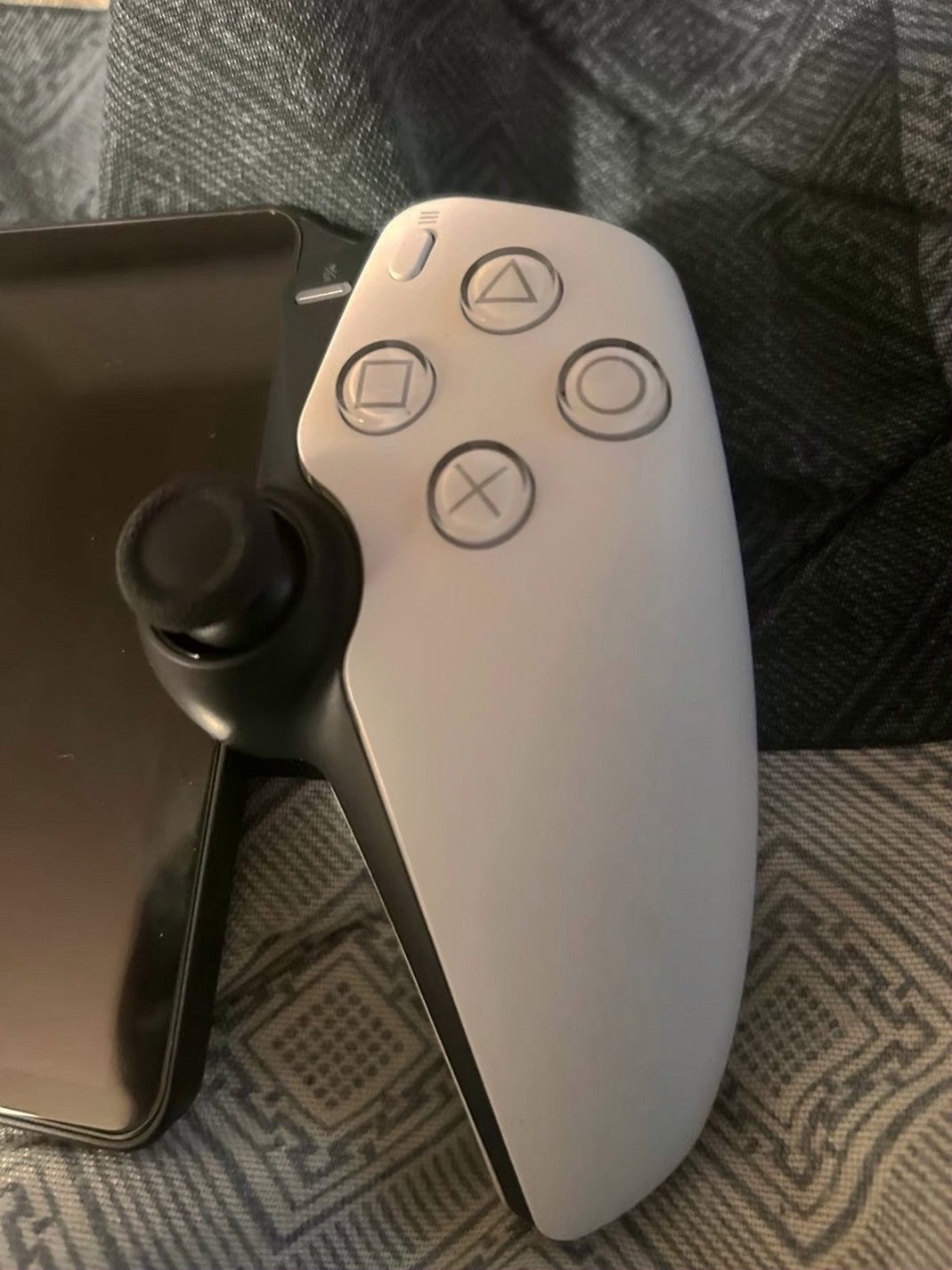 Sony PlayStation Portal 2W17 Glass Screen Protector Used image 4